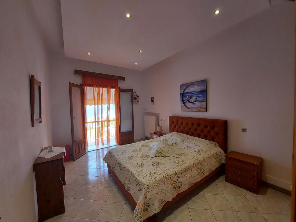 George'S Apartment Loutraki  Exteriér fotografie